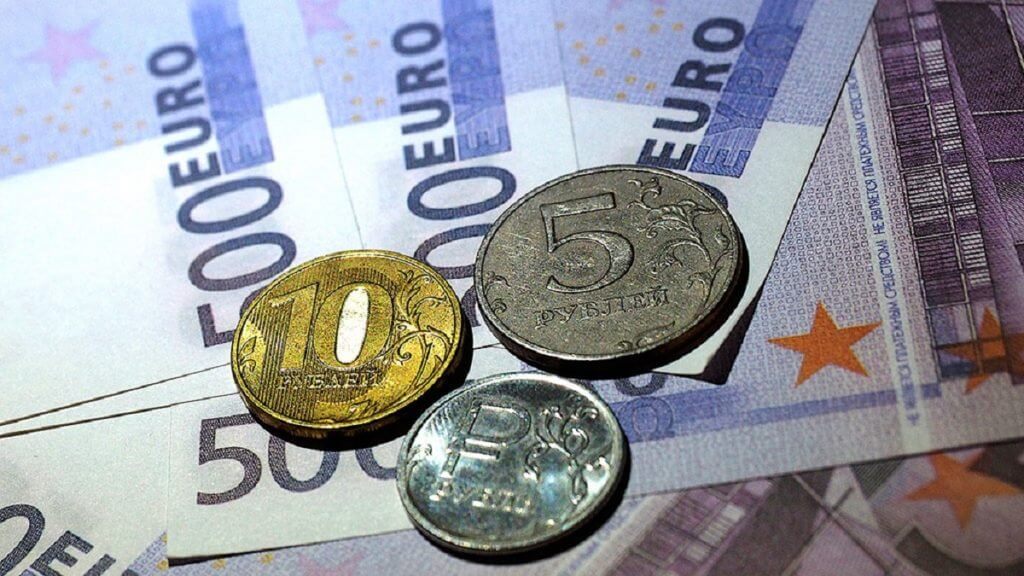 Евро приносит убытки, пока Биткоин остается на плаву