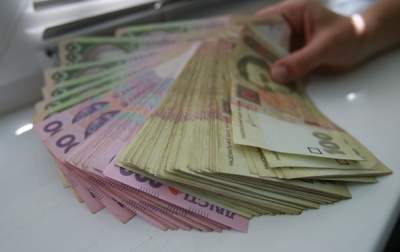 Украинцы стали охотнее держать деньги на депозитах