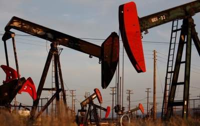 Нефть открыла неделю ростом котировок