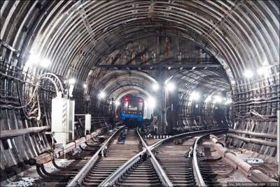В Киеве начинается строительство метро на Виноградарь