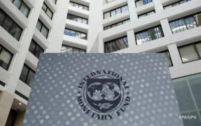 Военное положение не повлияет на кредиты МВФ Украине