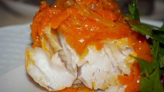 Рыба в маринаде с морковью и луком